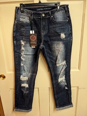 Cowgirl Tuff Women's Boyfriend Jeans - Dark Blue, Size 31"  Distressed, Cropped